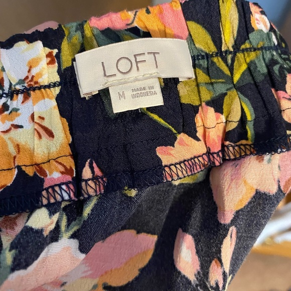 LOFT Floral Button-Down Midi Skirt - Picture 4 of 4